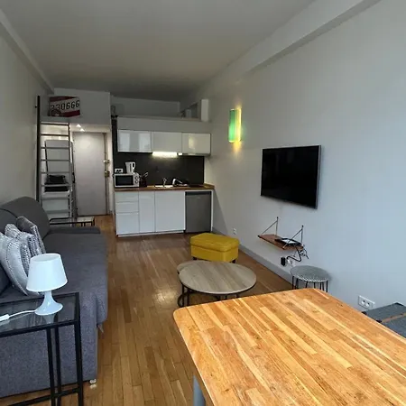 Magnifique Avec Mezzanine Au Coeur De * Parigi